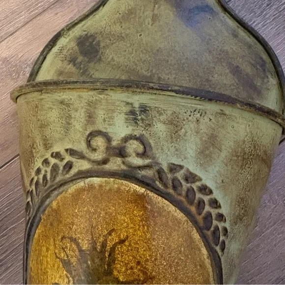 Tin Distressed Look Cone Shaped Wall Pocket Planter - Pineapple Embossed - Picture 3 of 7